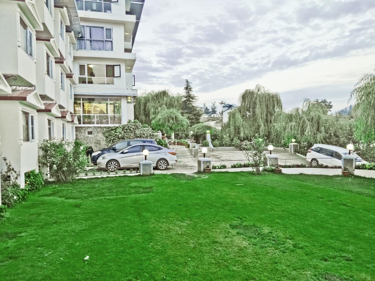 Royal Jardin Whistling Pines Resort Šimla Exteriér fotografie